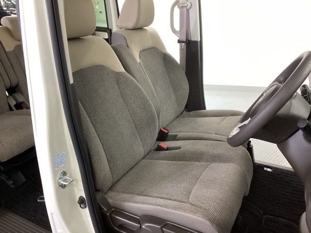 ホンダ Ｎ　ＢＯＸ ６６０ Ｌ R4年 (九州・沖縄) 99