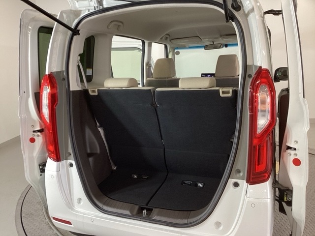 ホンダ Ｎ　ＢＯＸ ６６０ Ｌ R4年 (九州・沖縄) 99