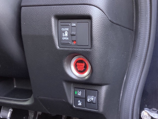 ホンダ Ｎ　ＢＯＸ カスタム ６６０ Ｌ R3年 (九州・沖縄) 99