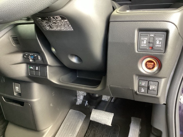 ホンダ Ｎ　ＢＯＸ カスタム ６６０ Ｌ R4年 (九州・沖縄) 99