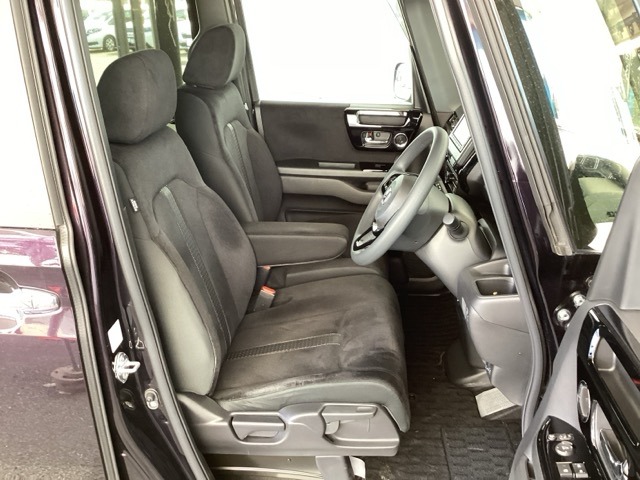 ホンダ Ｎ　ＢＯＸ カスタム ６６０ Ｌ R4年 (九州・沖縄) 99