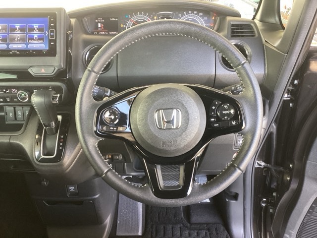 ホンダ Ｎ　ＢＯＸ カスタム ６６０ Ｌ ターボ R3年 (九州・沖縄) 99