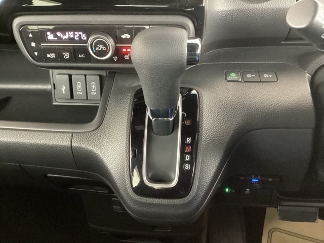 ホンダ Ｎ　ＢＯＸ カスタム ６６０ Ｌ R3年 (九州・沖縄) 99