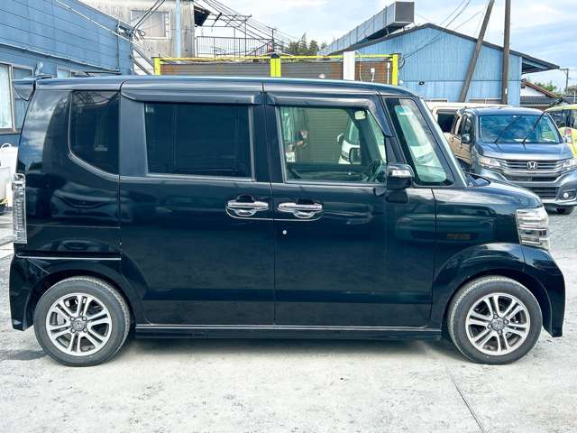 ホンダ Ｎ　ＢＯＸ ６６０ カスタムＧ Ｌパッケージ H27年 (九州・沖縄) 99