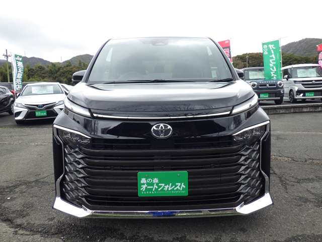 トヨタ ヴォクシー １．８ ハイブリッド Ｓ－Ｚ R8年 (九州・沖縄) 99