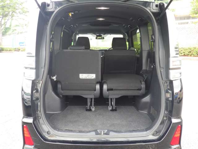 トヨタ ヴォクシー ２．０ ＺＳ 煌 H30年 (九州・沖縄) 99