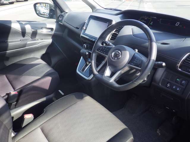 日産 セレナ ２．０ ハイウェイスター Ｖセレクション H30年 (九州・沖縄) 99