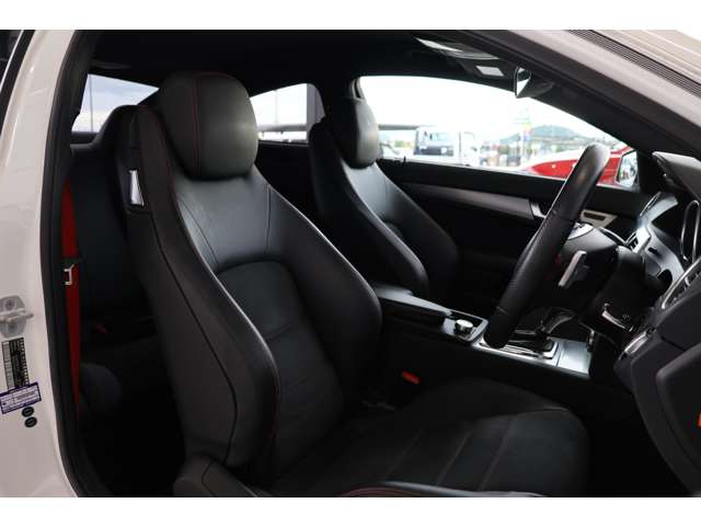 メルセデスベンツ Ｃクラス Ｃ２５０ シュポルト H26年 (近畿) 99