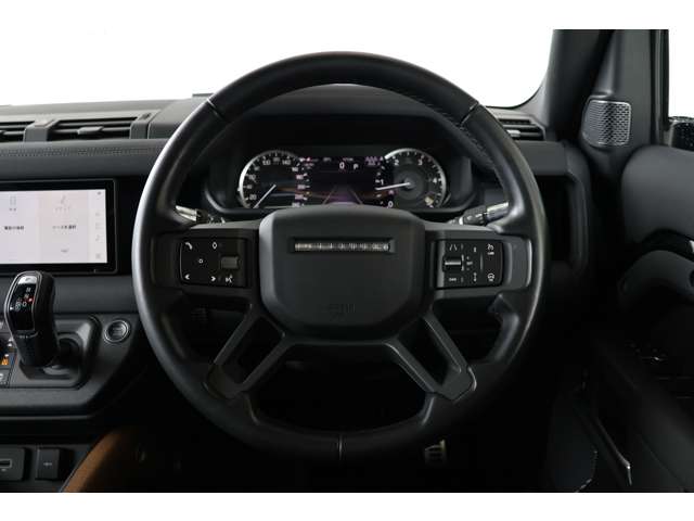 ランドローバー ディフェンダー １１０ Ｘダイナミック ＳＥ ダブルオー ブラック エディション ３．０Ｌ Ｄ３００ ディーゼルＴ ４ＷＤ R3年 (近畿) 99