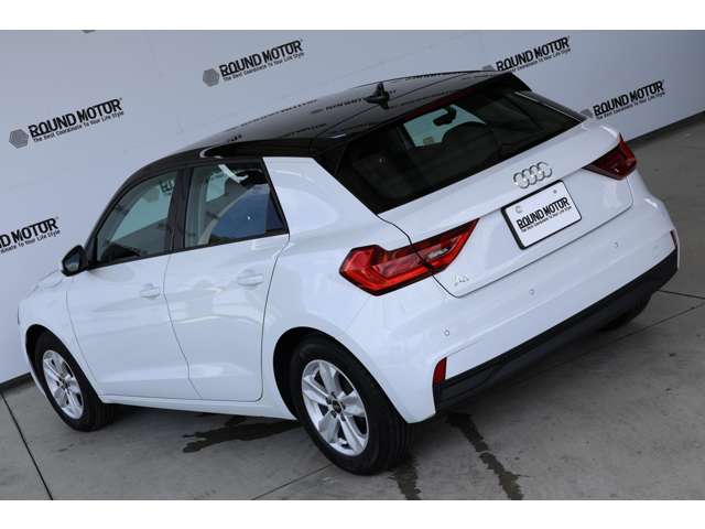 アウディ Ａ１　スポーツバック ２５　ＴＦＳＩ R5年 (近畿) 99
