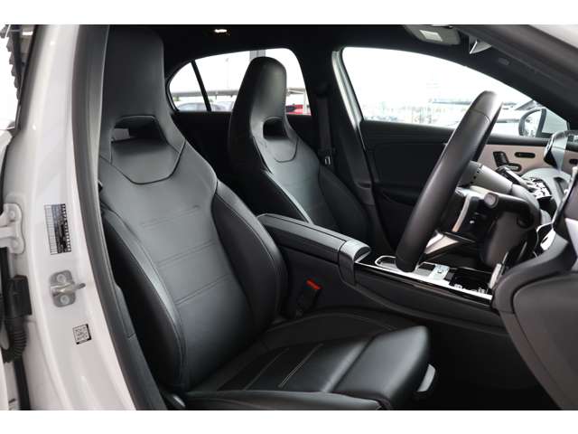 メルセデスベンツ Ａクラス Ａ２００Ｄ ＡＭＧラインパッケージ ディーゼルターボ ＭＰ２０２４０２ R6年 (近畿) 99