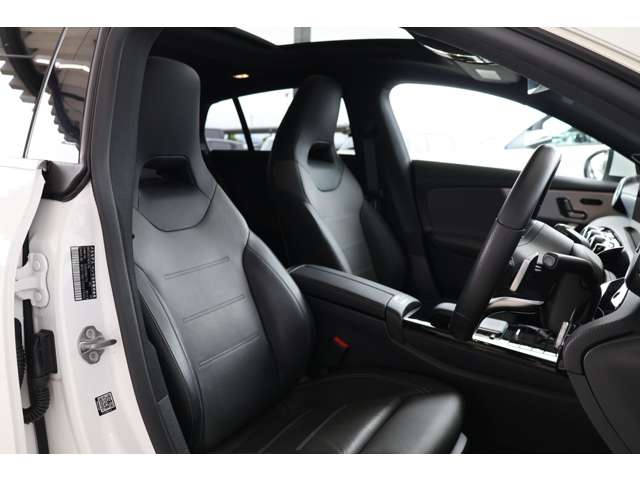 メルセデスベンツ ＣＬＡシューティングブレーク ＣＬＡ２００Ｄ ＡＭＧラインパッケージ ディーゼルターボ R5年 (近畿) 99