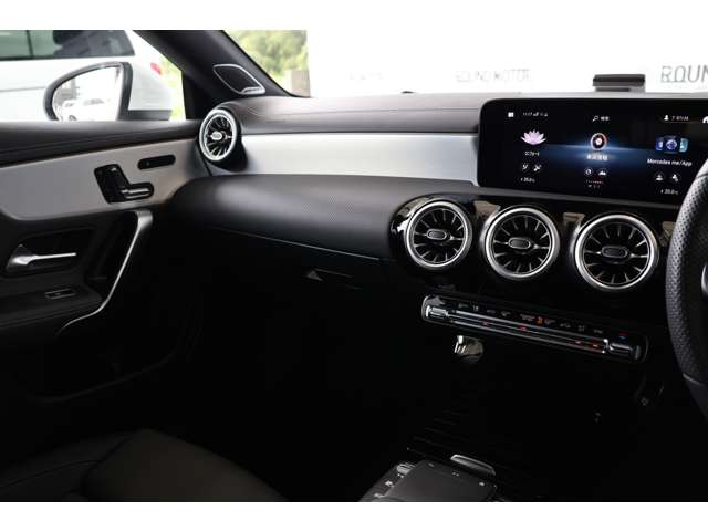 メルセデスベンツ ＣＬＡシューティングブレーク ＣＬＡ２００Ｄ ＡＭＧラインパッケージ ディーゼルターボ R5年 (近畿) 99