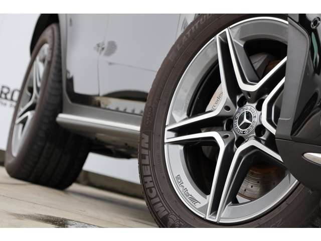 メルセデスベンツ ＧＬＣクーペ ２２０ Ｄ ４マチック ＡＭＧライン ４ＷＤ R2年 (近畿) 99