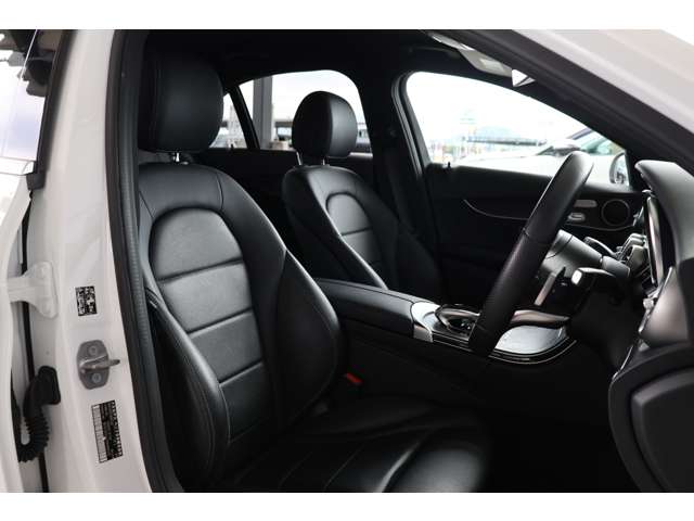 メルセデスベンツ Ｃクラス Ｃ２２０Ｄ ローレウス エディション スポーツプラスパッケージ ディーゼルターボ R4年 (近畿) 99