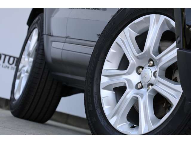 ランドローバー レンジローバーイヴォーク フリースタイル プラス ディーゼルターボ ４ＷＤ R1年 (近畿) 99