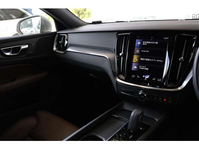 ボルボ Ｖ６０ Ｂ４　モメンタム R3年 (近畿) 99