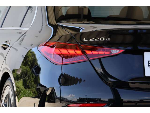 メルセデスベンツ Ｃクラス Ｃ２２０ Ｄ アバンギャルド ＡＭＧライン （ＩＳＧ搭載モデル） ディーゼルターボ R4年 (近畿) 99