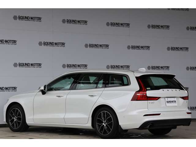 ボルボ Ｖ６０ Ｔ５　モメンタム R1年 (近畿) 99