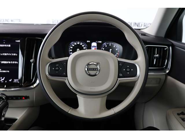 ボルボ Ｖ６０ Ｔ５　モメンタム R1年 (近畿) 99