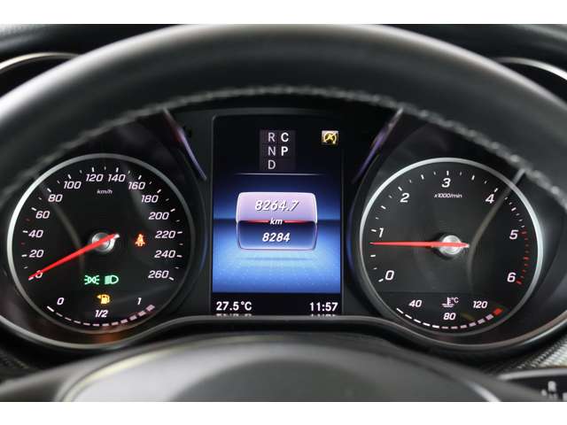 メルセデスベンツ Ｖクラス Ｖ２２０ Ｄ アバンギャルド ロング ディーゼルターボ R5年 (近畿) 99