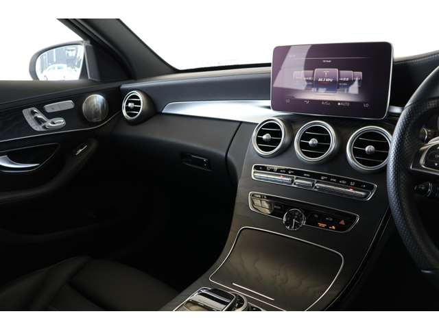 ＡＭＧ Ｃクラスワゴン Ｃ４３ ４マチック ４ＷＤ H29年 (近畿) 99