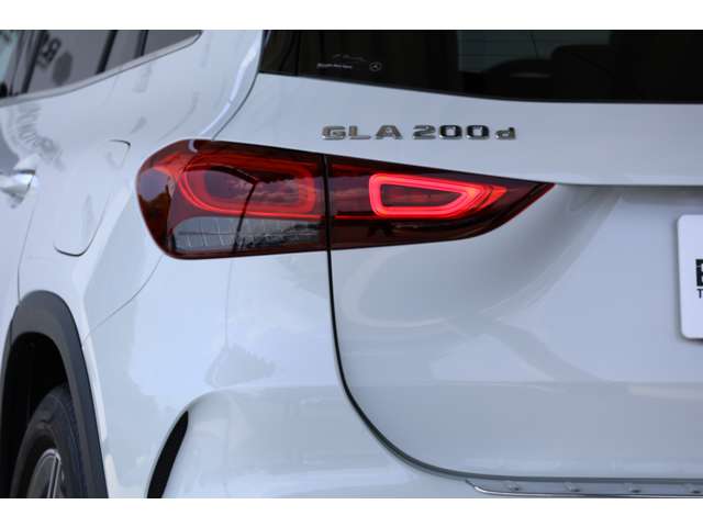 メルセデスベンツ ＧＬＡクラス ＧＬＡ２００ Ｄ ４マチック ＡＭＧライン ディーゼルターボ ４ＷＤ R2年 (近畿) 99