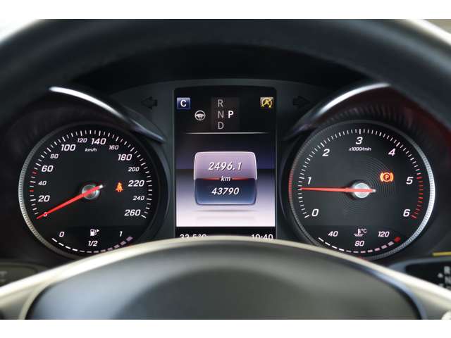 メルセデスベンツ ＧＬＣクラス ２２０ Ｄ ４マチック スポーツ ディーゼルターボ ４ＷＤ H29年 (近畿) 99