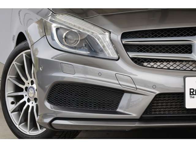 メルセデスベンツ Ａクラス Ａ１８０　ブルーエフィシェンシースポーツ H25年 (近畿) 99