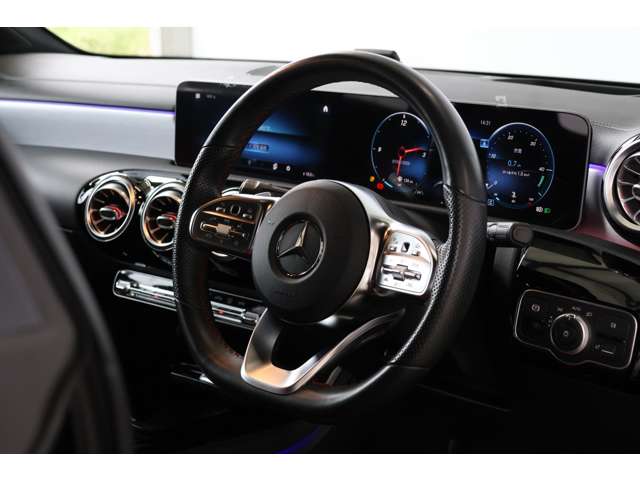 メルセデスベンツ ＣＬＡシューティングブレーク ＣＬＡ２００Ｄ ＡＭＧライン ディーゼルターボ R1年 (近畿) 99