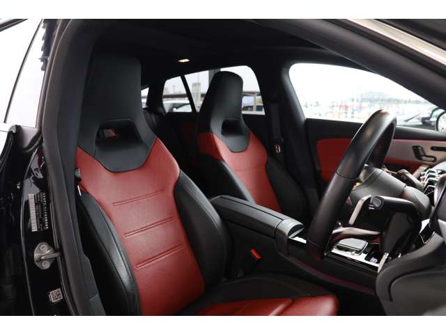 メルセデスベンツ ＣＬＡシューティングブレーク ＣＬＡ２００Ｄ ＡＭＧライン ディーゼルターボ R1年 (近畿) 99