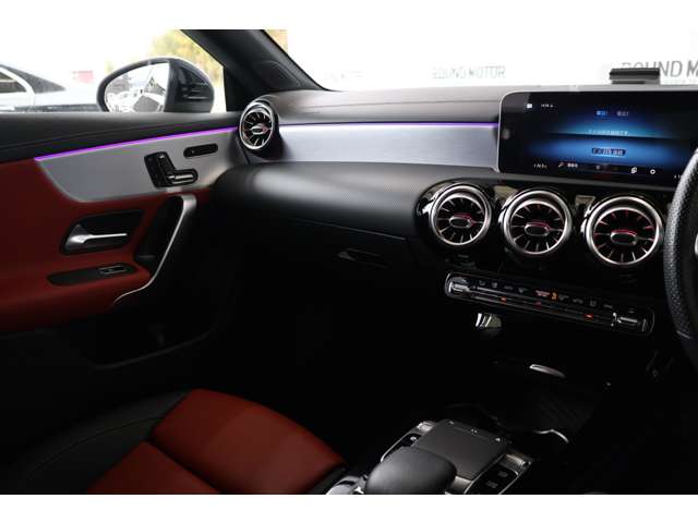 メルセデスベンツ ＣＬＡシューティングブレーク ＣＬＡ２００Ｄ ＡＭＧライン ディーゼルターボ R1年 (近畿) 99