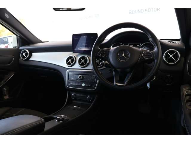 メルセデスベンツ ＧＬＡクラス ＧＬＡ１８０ H29年 (近畿) 99