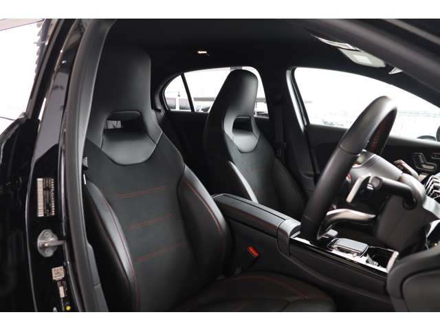 メルセデスベンツ Ａクラス Ａ２００Ｄ ＡＭＧライン ディーゼルターボ R1年 (近畿) 99