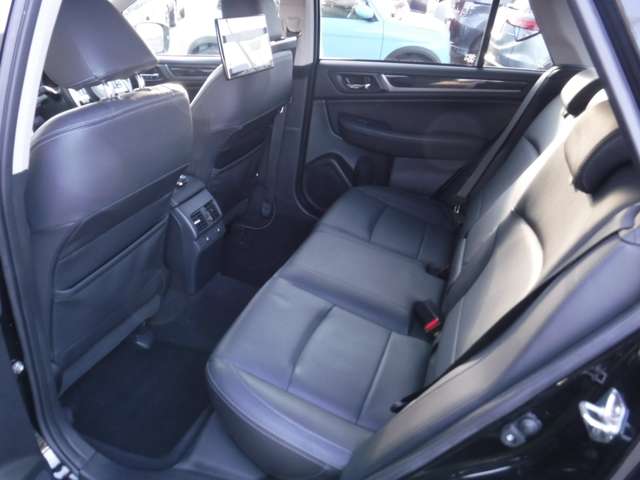 スバル レガシィアウトバック ２．５ リミテッド ４ＷＤ H27年 (関東) 99