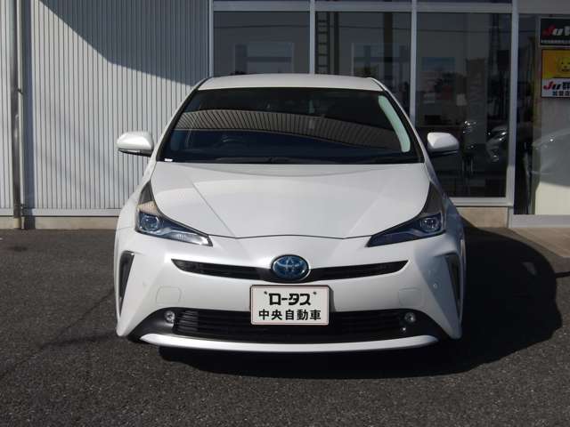 トヨタ プリウス １．８ Ｓ セーフティ プラスＩＩ R2年 (関東) 99