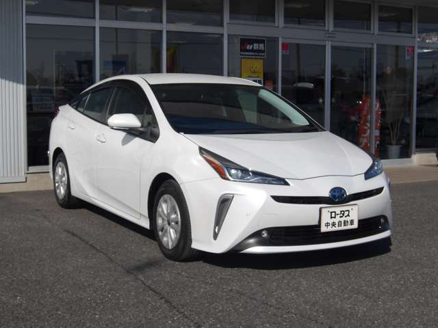 トヨタ プリウス １．８ Ｓ セーフティ プラスＩＩ R2年 (関東) 99