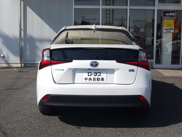 トヨタ プリウス １．８ Ｓ セーフティ プラスＩＩ R2年 (関東) 99