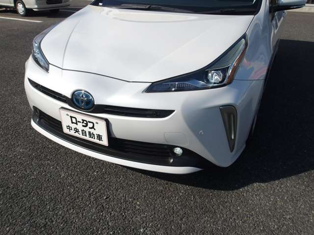 トヨタ プリウス １．８ Ｓ セーフティ プラスＩＩ R2年 (関東) 99