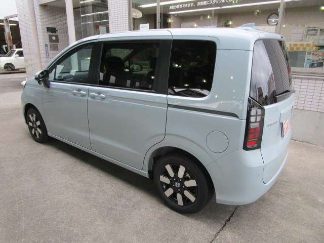ホンダ フリード　ハイブリッド １．５ Ｅ：ＨＥＶ エアー ＥＸ R8年 (関東) 99