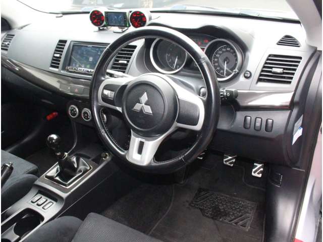 三菱 ランサー ２．０ ＧＳＲ Ｘ ４ＷＤ H20年 (関東) 99