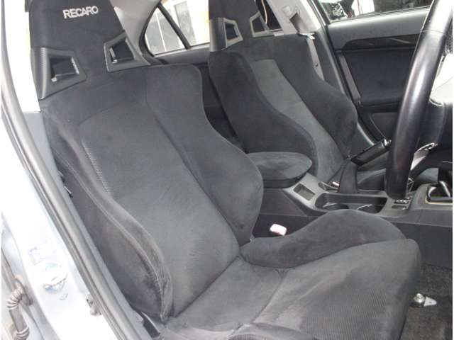 三菱 ランサー ２．０ ＧＳＲ Ｘ ４ＷＤ H20年 (関東) 99