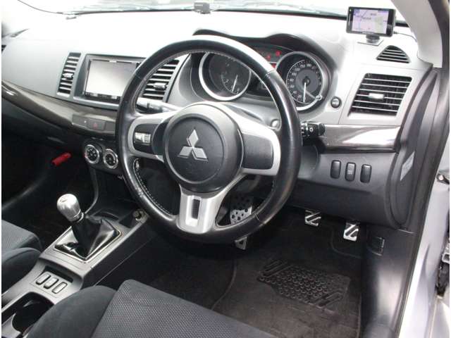 三菱 ランサー ２．０ ＧＳＲ Ｘ ４ＷＤ H20年 (関東) 99