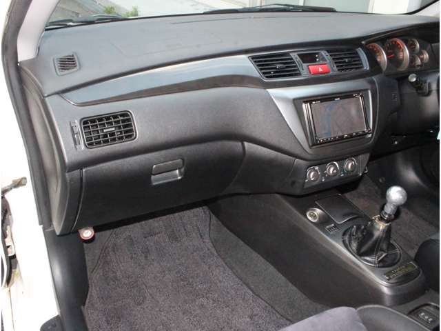 三菱 ランサー ２．０ ＧＳＲ ＩＸ ４ＷＤ H17年 (関東) 99