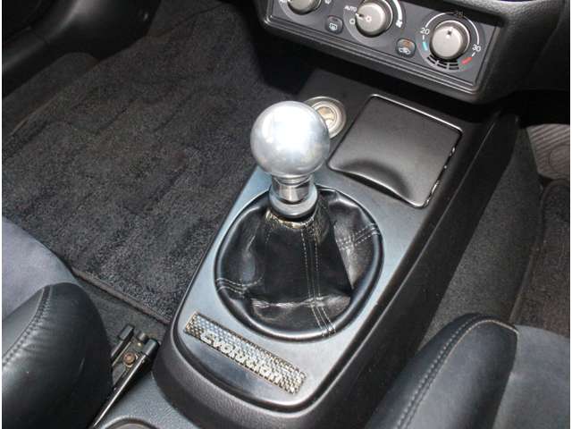 三菱 ランサー ２．０ ＧＳＲ ＩＸ ４ＷＤ H17年 (関東) 99