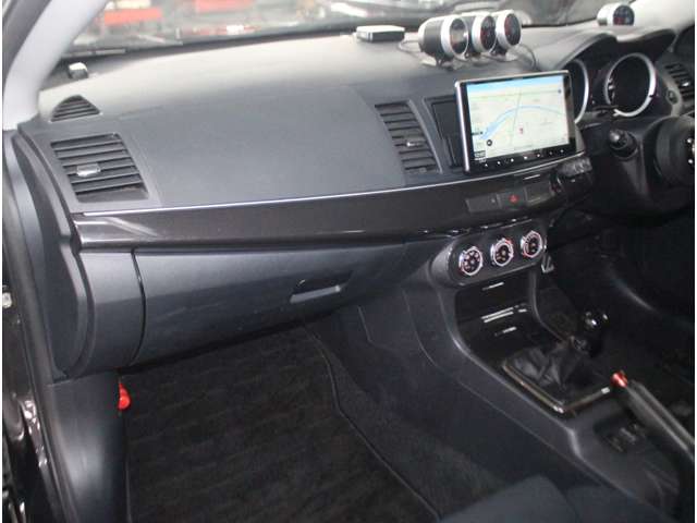 三菱 ランサー ２．０ ＧＳＲ Ｘ ４ＷＤ H22年 (関東) 99