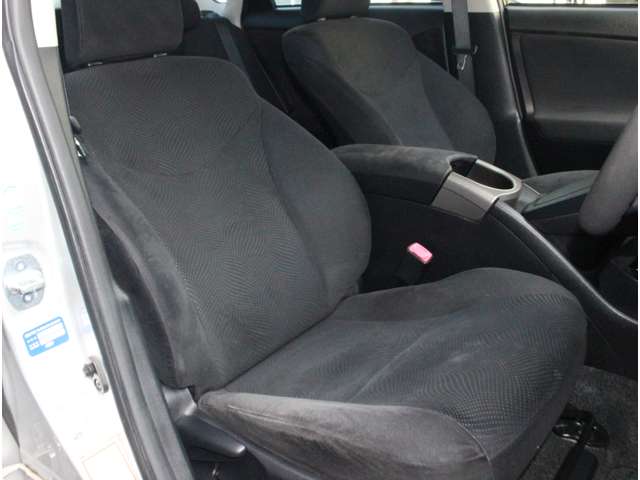 トヨタ プリウス １．８ Ｓ H25年 (関東) 99