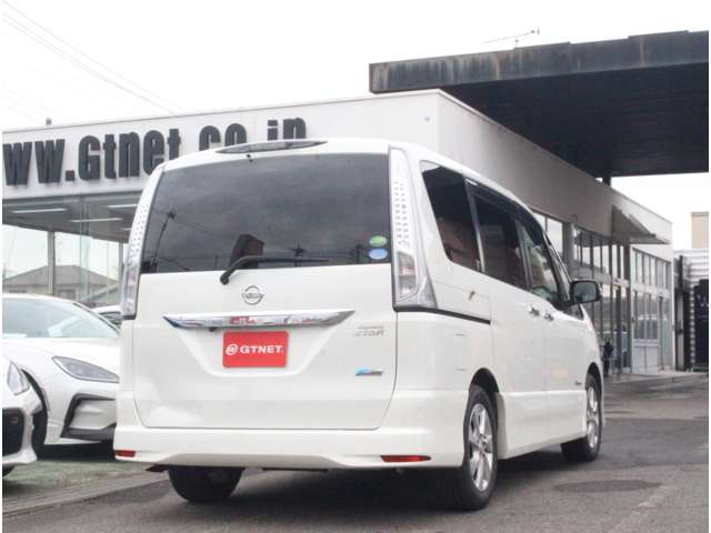 日産 セレナ ２．０ ハイウェイスター Ｓ－ＨＹＢＲＩＤ Ｖセレクション H25年 (関東) 99