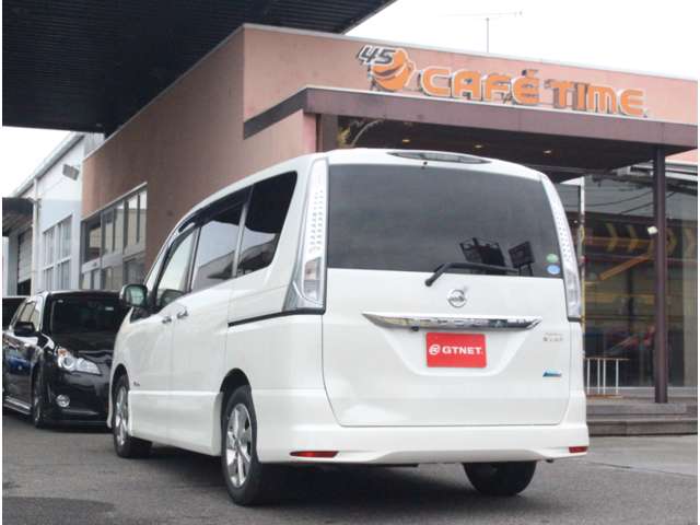 日産 セレナ ２．０ ハイウェイスター Ｓ－ＨＹＢＲＩＤ Ｖセレクション H25年 (関東) 99