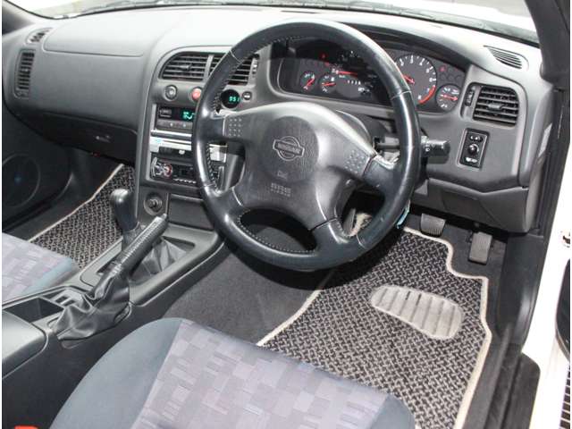 日産 スカイライン ２．０ ＧＴＳ タイプＳ H9年 (関東) 99